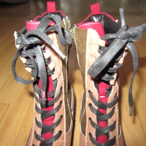 BAMBOO COLOR BLOCK BOOTS/PLATFORM/SIDE ZI/SIZE 8.5! - Picture 3 of 8